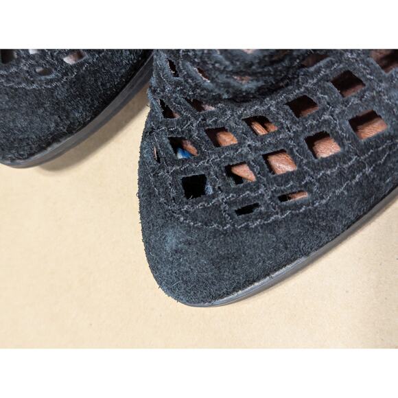 Jeffrey Campbell Taggart Suede Ankle Booties Black Leather Boots Heeled Slip On - Picture 8 of 8